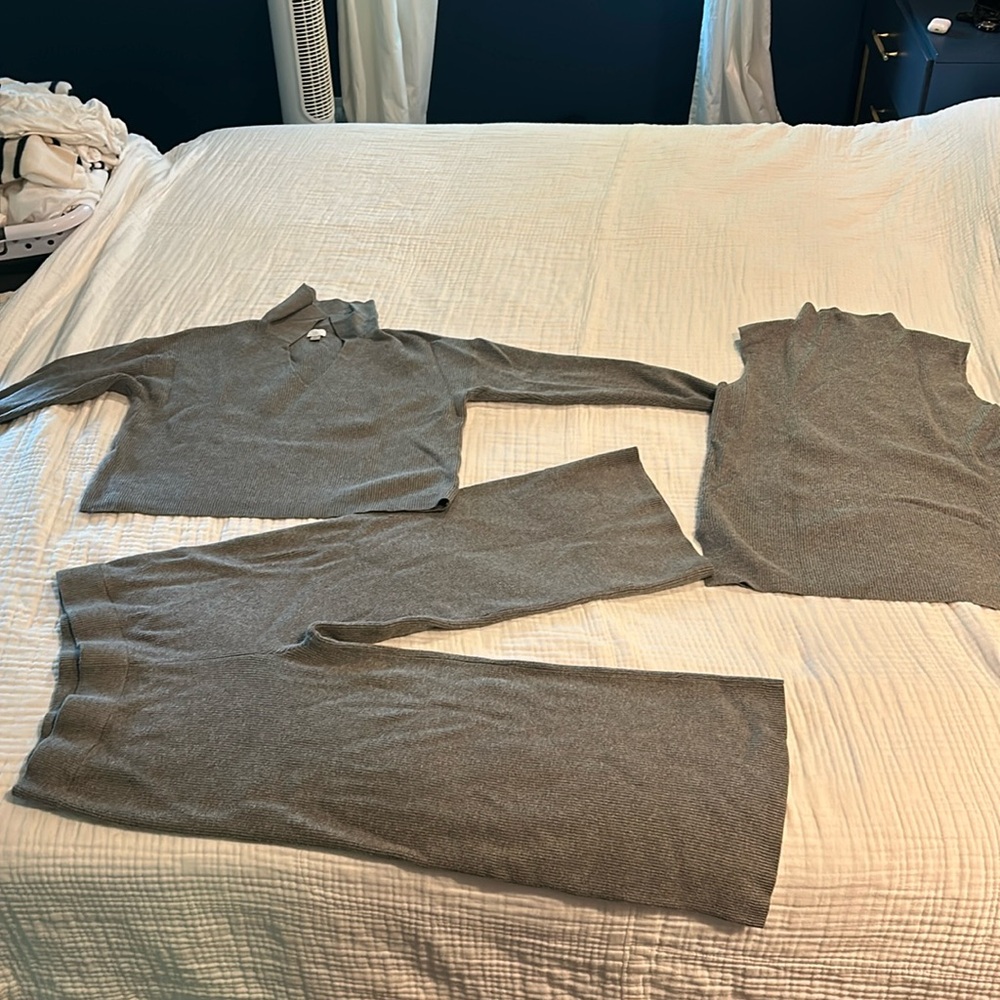 Knit Lounge Bundle - image 1